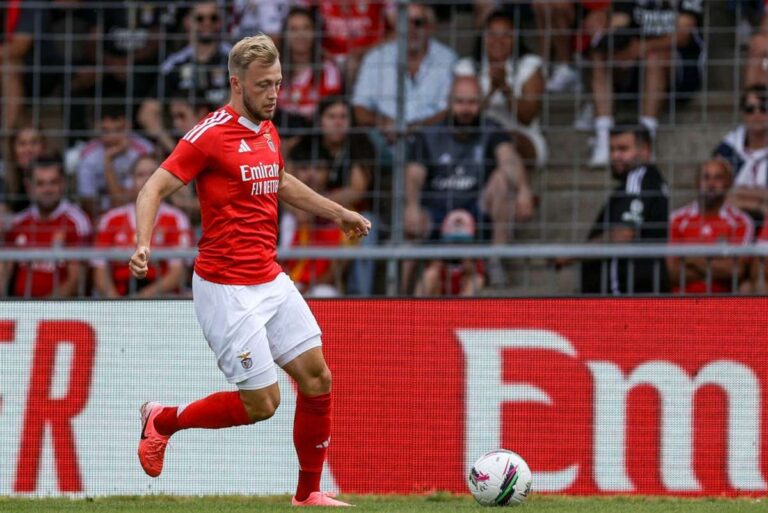 Stander Benfica Tengstedt in Rotterdam to sign for Feyenoord
