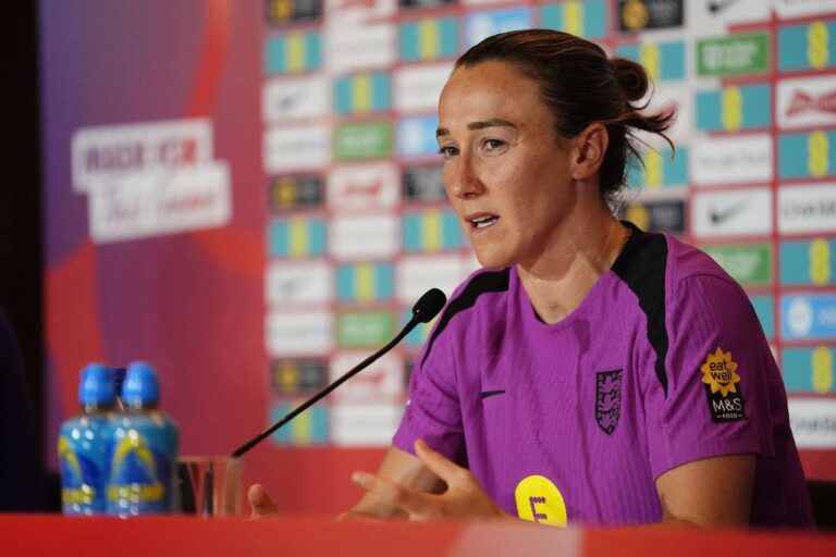 England Lucy Bronze thinks that racism has increased in women’s football