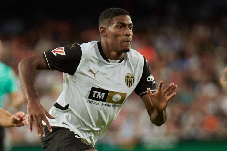 Arsenal sign Defender Cristhian Mosquera de Valence for 13 million pounds sterling said