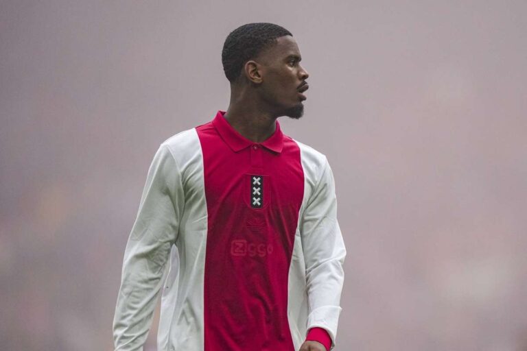 First Chelsea offers “rejection” from Ajax, for Jorrel Hato,