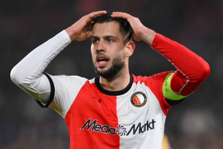 Al Nassr cancels the transfer of Hanckko in a shocking way after the signing: “scandalous”