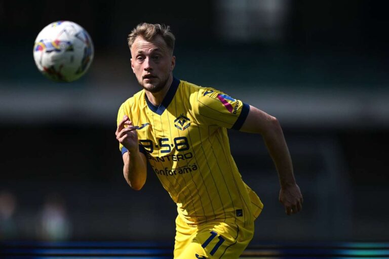 Guru of transfer: the Danish striker in difficulty has reached an agreement with Feyenoord