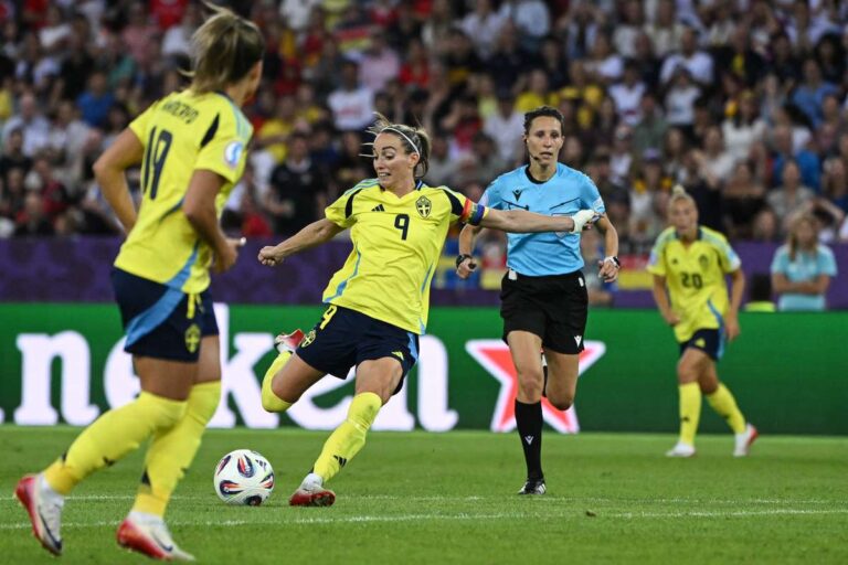 “ We can beat any team in the world ”, explains Asllani in Sweden before England Clash